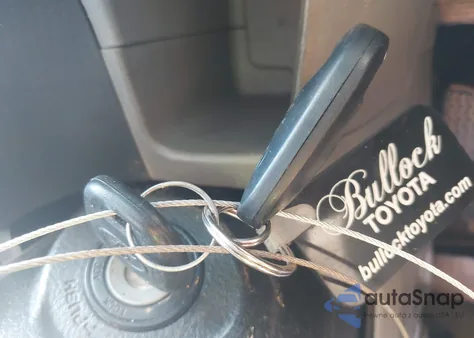 2014 Toyota Tacoma Base V6 из США, поврежденный, VIN 3TMLU4EN7EM160197